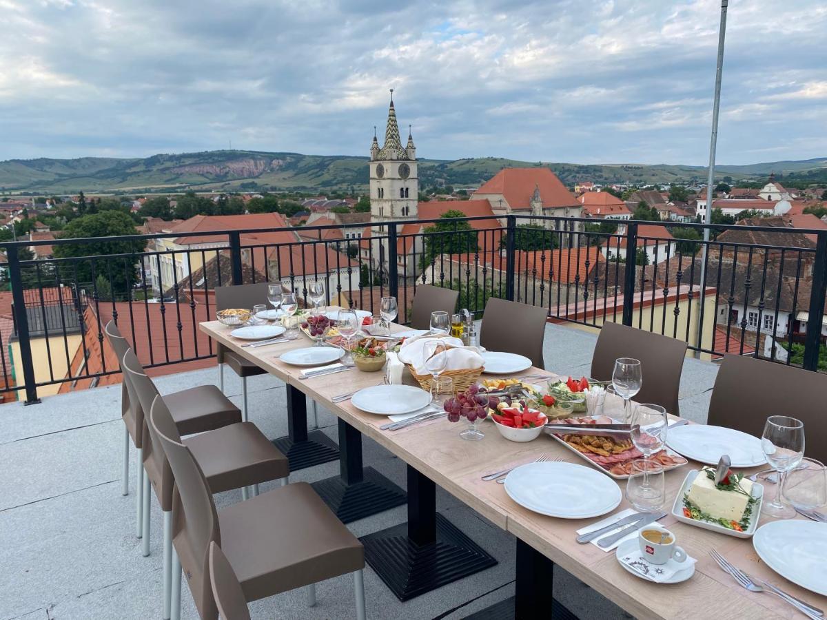 Hotel Leul De Aur Sebeş Exteriér fotografie